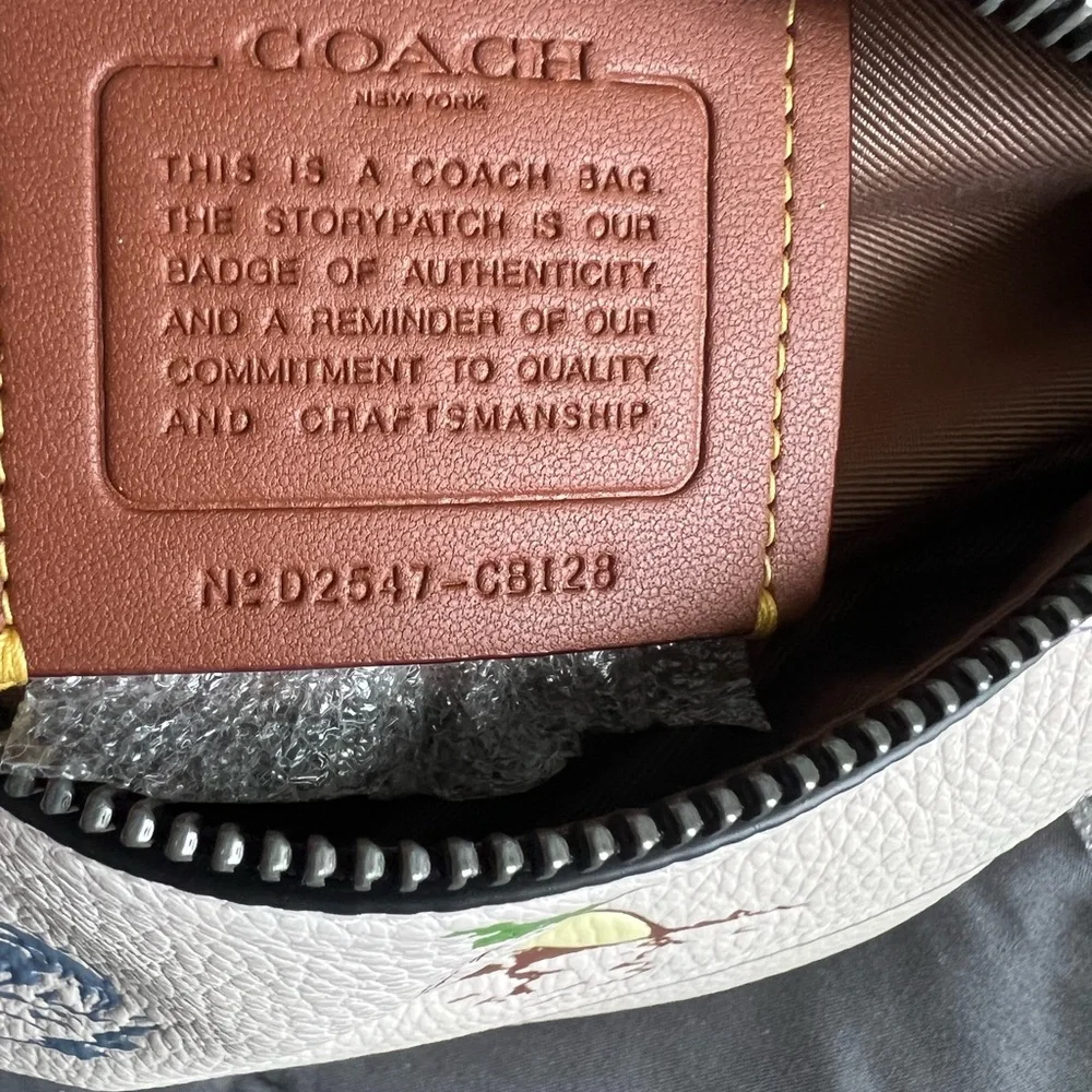 Coach Leather  Belt Bag - Picture 4 of 9